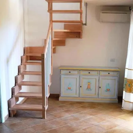 Locazione Turistica Casa Felicita 1 *